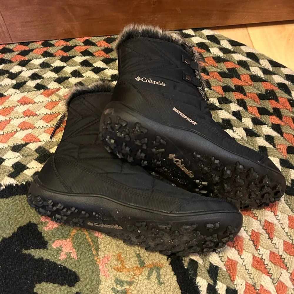 Colombia Waterproof faux fur quilted winter boots Penny Lane Elevated Basics